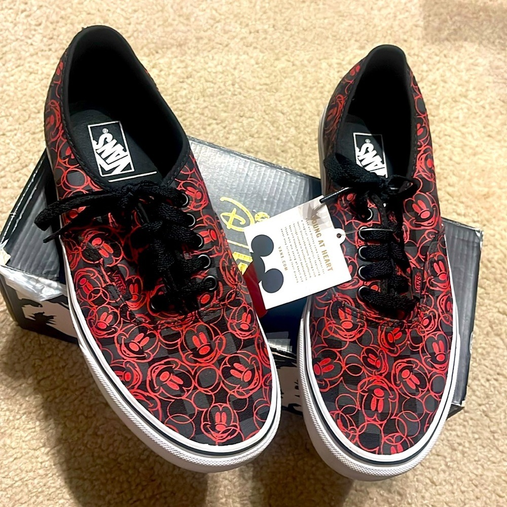 Disney Mickey (checkered) Vans Black Shoe with Box